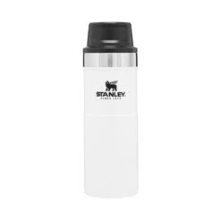 Stanley - Trigger-Action Travel Mug 0,47L -Nordis Camping Butik Stanley 46 0131 Trigger Action Travel Mug 0.47L polar 01.w610.h610.fill