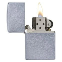 Zippo - Street Chrome Lighter -Nordis Camping Butik zippo 207 street chrome front 03.w610.h610.fill